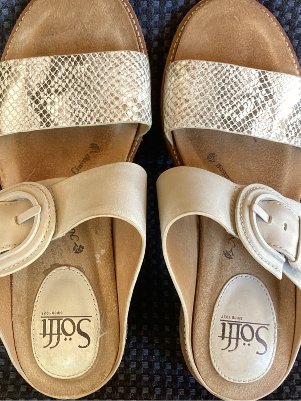 Sofft Two-Band Sandals in Light Gray and White Snake - Picture 10 of 10